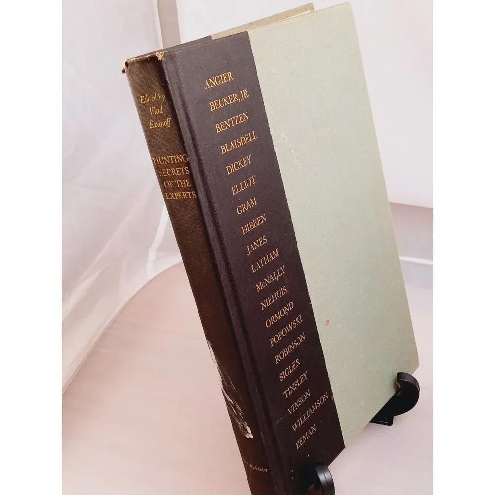The Experts' Book Of The Shooting‎ Sports by D. Petzal & HUNTING SECRETS OF THE